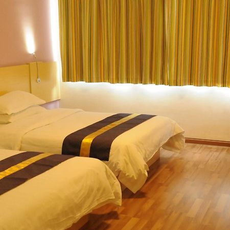 Yuanman Hotel Huizhou Yongwang Plaza 외부 사진
